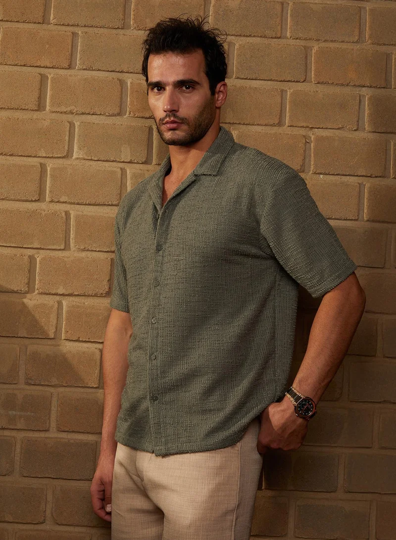 CAHOOT  Men's Olive Green Tactile-Resort Oversized Shirt For Casual Wear | Cuban Collar | Short Regular Sleeves | Button Closure | Oversized Shirt Crafted With Comfort Fit For Everyday Wear for Men | Best Price UAE